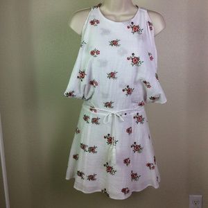 NWT - DRA Los Angeles floral dress